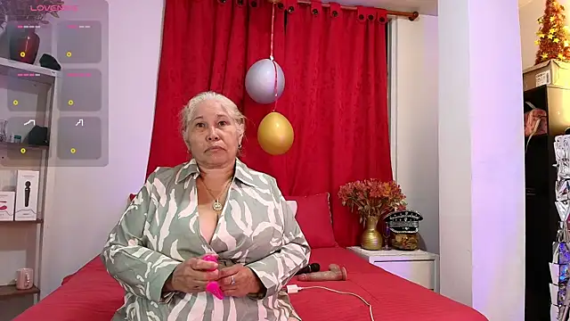 Snapshot of girl_amada chatting on 02-24-26, 08:18 girl amada online show from 02-24-26, 08:18