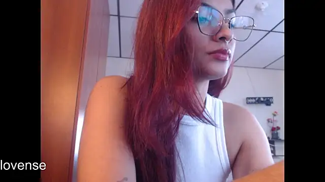 hanna beili online show from 06-12-26, 06:07