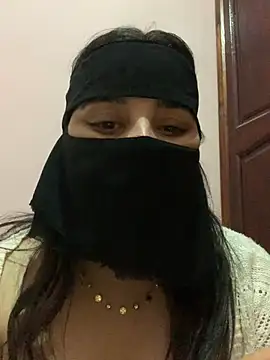 Snapshot of Miss-Soka chatting on 12-07-24, 11:12 Miss-Soka online show from 12-07-24, 11:12