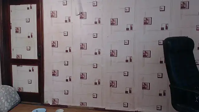 Snapshot of TasyaBigTTs chatting on 11-28-25, 01:14 TasyaBigTTs online show from 11-28-25, 01:14