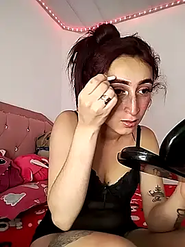 Snapshot of valeriikiss chatting on 02-05-25, 06:37 valeriikiss online show from 02-05-25, 06:37