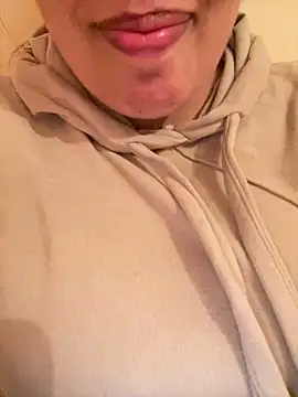 Snapshot of Samarr_9and chatting on 01-27-25, 11:43 Samarr 9and online show from 01-27-25, 11:43