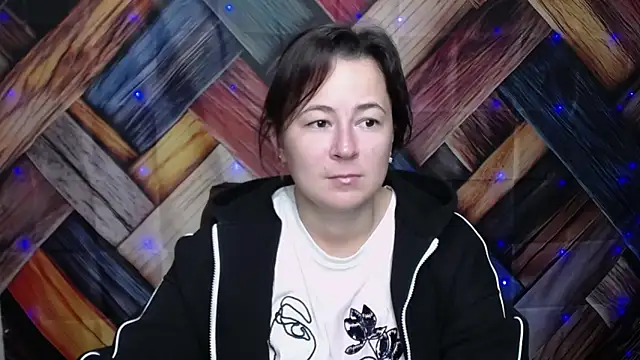 MarieSho online show from 10-06-25, 06:33