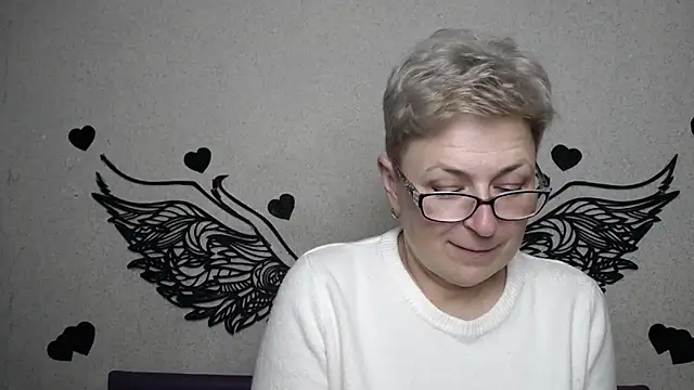 EmiliaGree online show from 03-21-26, 06:00