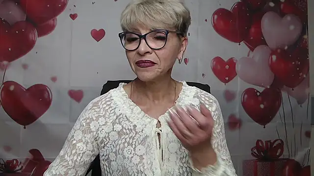 EllaBonito online show from 04-30-26, 05:36