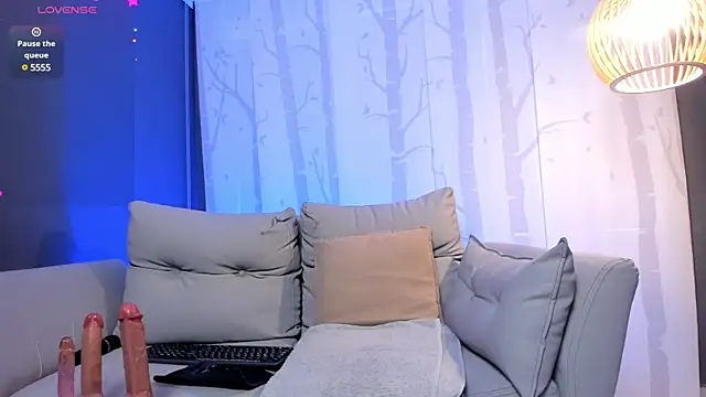 Snapshot of celestelewis chatting on 03-16-25, 12:55 celestelewis online show from 03-16-25, 12:55