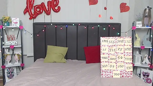 LauraHlot online show from 03-19-25, 04:55