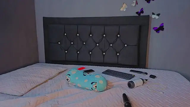 Hanna keller1 online show from 03-04-26, 01:39