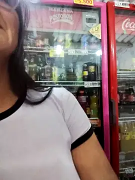 Snapshot of Linda_Lars chatting on 02-26-26, 02:21 Linda Lars online show from 02-26-26, 02:21