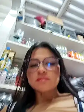 Snapshot of Linda_Lars chatting on 03-13-26, 02:18 Linda Lars online show from 03-13-26, 02:18