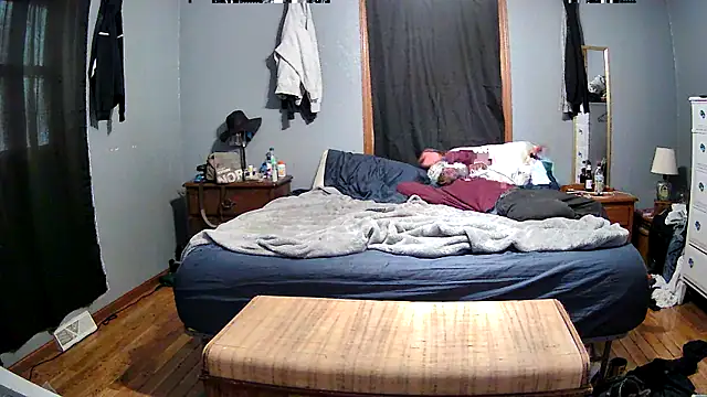 SirSubtrainer online show from 04-24-26, 12:02