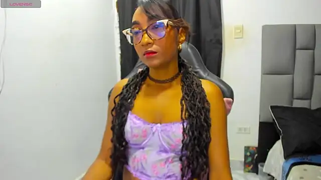 MurphyAngelina online show from 07-10-26, 03:33