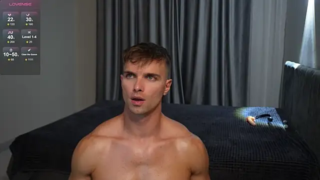 Snapshot of Nik_Sharp chatting on 09-26-25, 03:49 Nik Sharp online show from 09-26-25, 03:49