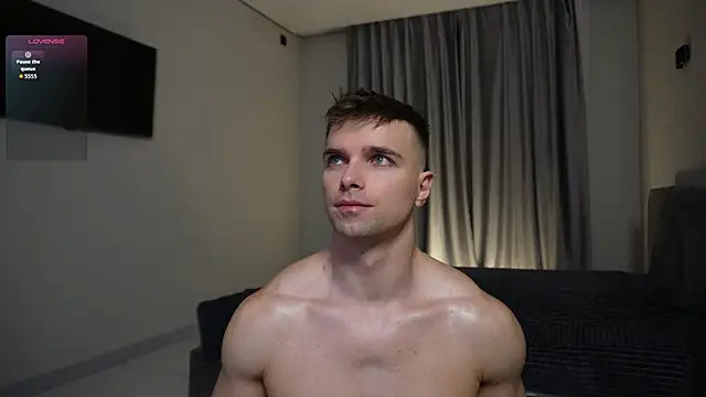 Nik Sharp online show from 03-01-26, 03:41