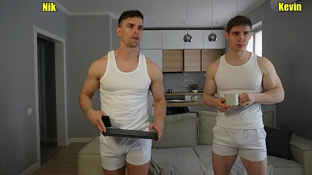 Nik Sharp online show from 04-26-26, 07:50