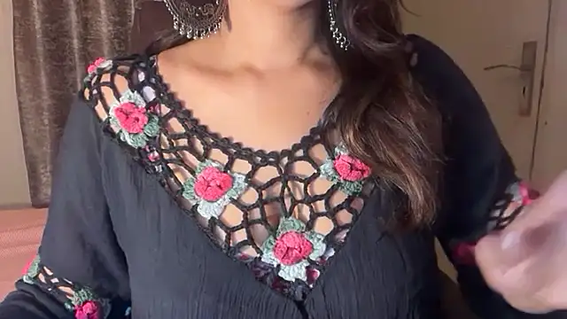 Cupid of Hearts online show from 02-28-26, 03:57