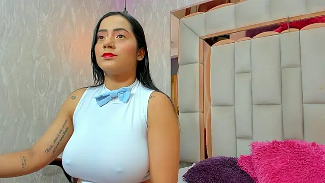 Snapshot of Gema-lexy chatting on 02-12-25, 12:55 Gema-lexy online show from 02-12-25, 12:55