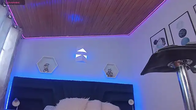  gia rose online show from 02-11-25, 05:29