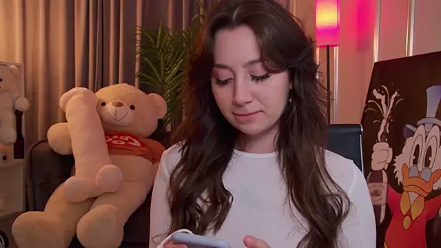 MaryReel online show from 03-09-25, 01:04