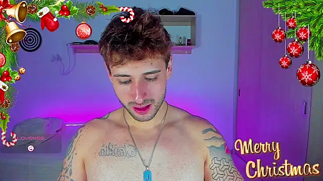 Snapshot of Ares_blue chatting on 12-19-25, 12:23 Ares blue online show from 12-19-25, 12:23