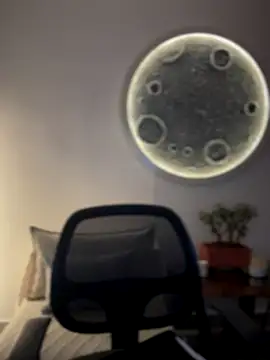 Snapshot of SarahhSmitth1 chatting on 10-29-25, 09:38 SarahhSmitth1 online show from 10-29-25, 09:38