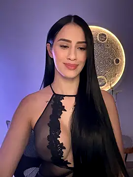 Snapshot of SarahhSmitth1 chatting on 11-29-25, 02:36 SarahhSmitth1 online show from 11-29-25, 02:36