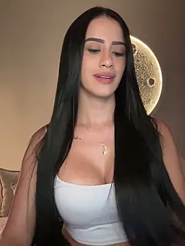 Snapshot of SarahhSmitth1 chatting on 12-04-25, 10:29 SarahhSmitth1 online show from 12-04-25, 10:29