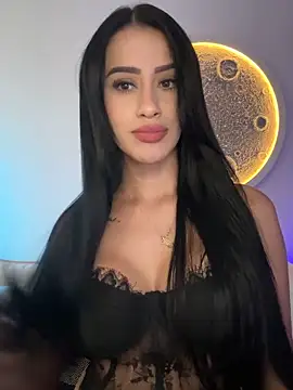 Snapshot of SarahhSmitth1 chatting on 01-13-26, 10:15 SarahhSmitth1 online show from 01-13-26, 10:15