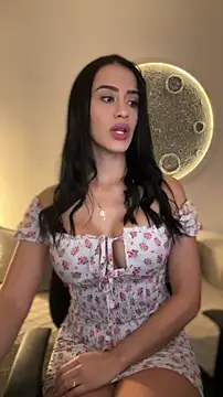 Snapshot of SarahhSmitth1 chatting on 02-22-26, 07:34 SarahhSmitth1 online show from 02-22-26, 07:34