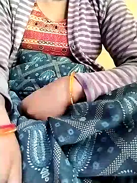 Snapshot of Cutkajal chatting on 01-02-25, 07:33 Cutkajal online show from 01-02-25, 07:33