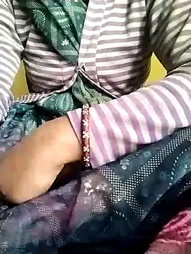 Snapshot of Cutkajal chatting on 01-28-25, 07:11 Cutkajal online show from 01-28-25, 07:11