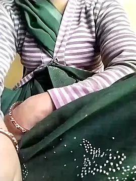 Snapshot of Cutkajal chatting on 01-31-25, 05:51 Cutkajal online show from 01-31-25, 05:51