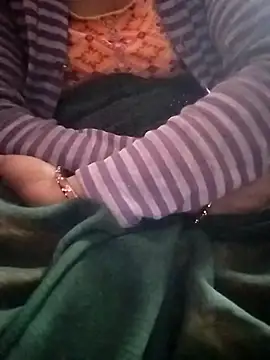 Snapshot of Cutkajal chatting on 02-06-25, 03:20 Cutkajal online show from 02-06-25, 03:20