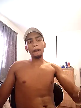 Snapshot of 29YOURZ_28_ chatting on 01-15-25, 02:35 29YOURZ 28  online show from 01-15-25, 02:35