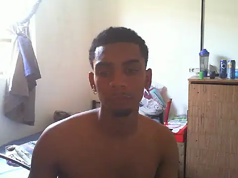 Snapshot of 29YOURZ_28_ chatting on 02-17-25, 11:44 29YOURZ 28  online show from 02-17-25, 11:44
