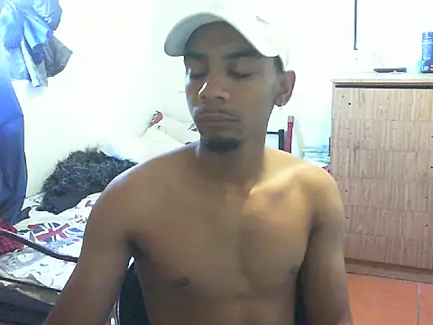 Snapshot of 29YOURZ_28_ chatting on 02-27-25, 06:50 29YOURZ 28  online show from 02-27-25, 06:50