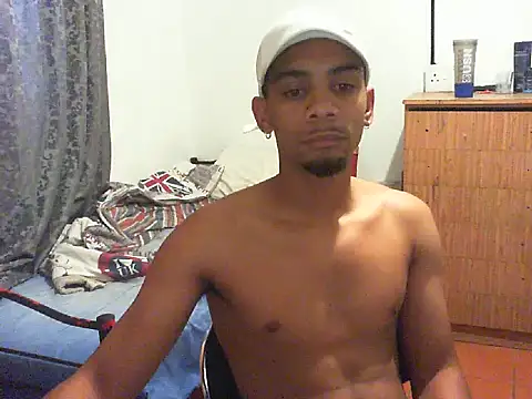 Snapshot of 29YOURZ_28_ chatting on 02-28-25, 05:48 29YOURZ 28  online show from 02-28-25, 05:48