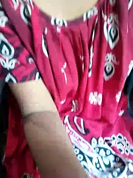 Snapshot of Ralisha_Rani chatting on 09-29-25, 04:28 Ralisha Rani online show from 09-29-25, 04:28