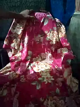 Snapshot of Ralisha_Rani chatting on 11-10-25, 08:57 Ralisha Rani online show from 11-10-25, 08:57