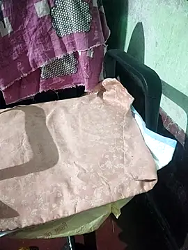 Snapshot of Ralisha_Rani chatting on 11-27-25, 02:02 Ralisha Rani online show from 11-27-25, 02:02