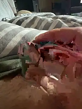 Snapshot of Andy-370 chatting on 12-21-25, 11:50 Andy-370 online show from 12-21-25, 11:50