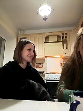 sweety secret  online show from 11-19-25, 04:40