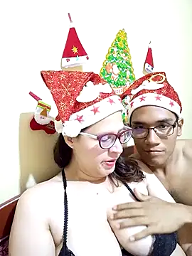 Snapshot of couple_orgasm chatting on 12-14-24, 04:23 couple orgasm online show from 12-14-24, 04:23