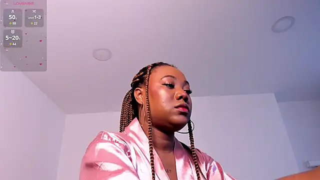 Snapshot of Sali_g chatting on 11-19-25, 06:08 Sali g online show from 11-19-25, 06:08