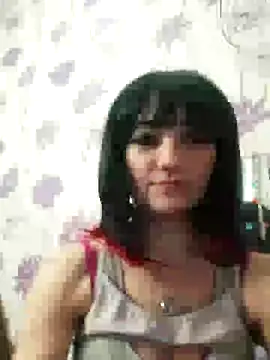 Snapshot of SweetLeila40 chatting on 03-04-25, 06:50 SweetLeila40 online show from 03-04-25, 06:50
