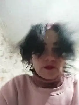 Snapshot of SweetLeila40 chatting on 11-30-25, 07:18 SweetLeila40 online show from 11-30-25, 07:18