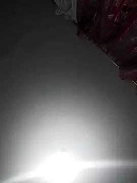 Snapshot of SweetLeila40 chatting on 03-14-26, 10:26 SweetLeila40 online show from 03-14-26, 10:26