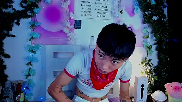 juniior 2311  online show from 01-24-25, 10:08