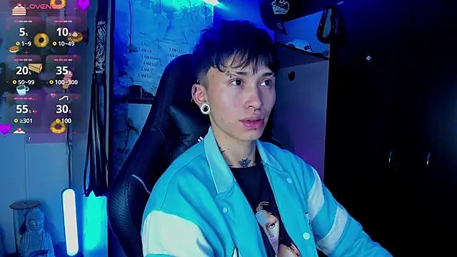 juniior 2311  online show from 03-17-25, 08:51