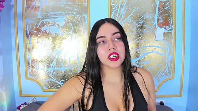 Snapshot of melaniecooperr chatting on 01-19-26, 03:32 melaniecooperr online show from 01-19-26, 03:32